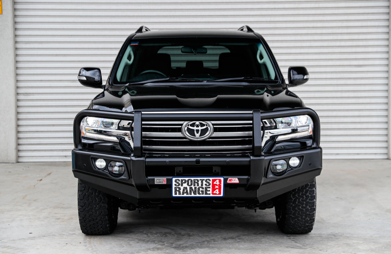 Toyota LandCruiser 200 Series 2016+ Front Bumper Replacement