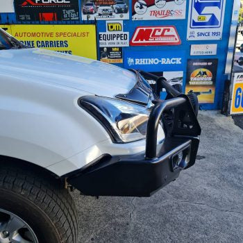 Isuzu RT85 2016 – 2022: Post Type Front Replacement Bullbar (Bumper cut) (Bullbar + bracket kit + under protection plates)