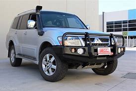 Mitsubishi Pajero CK 2000-2006 Front Bumper Replacement