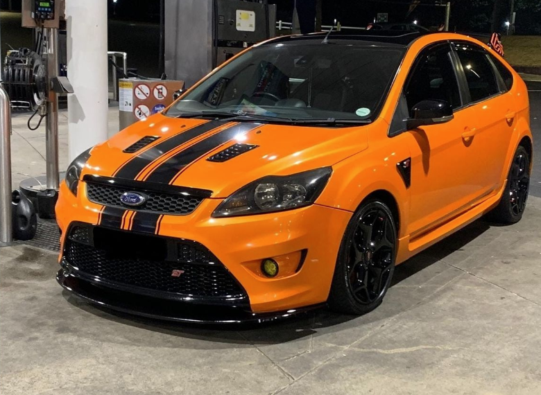 Ford Focus RS Bonnet Vents