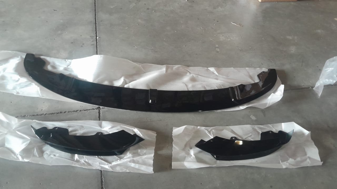 BMW F32 Front Spoiler Gloss 3pcs
