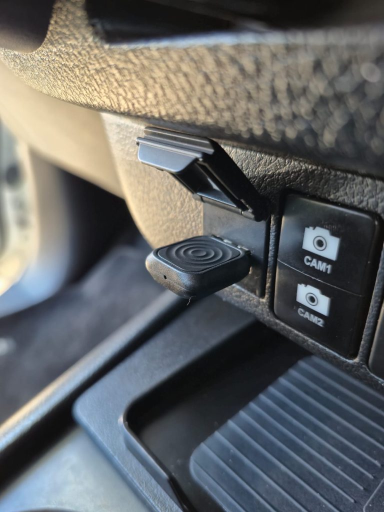 AutoCast Mini Apple and CarPlay Unit