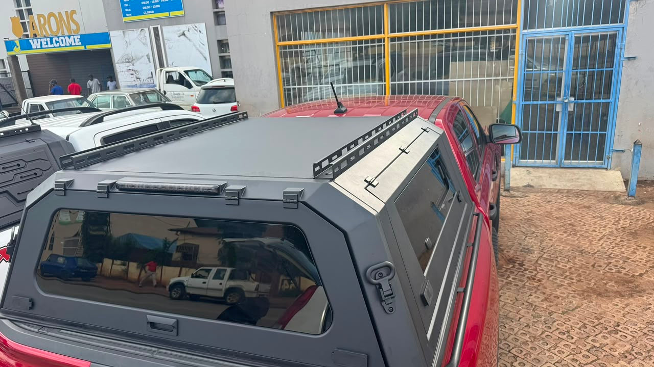 Ford Ranger T9 2023+ Canopy With Glass Side Windows