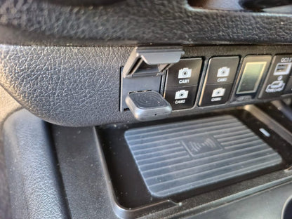 AutoCast Mini Apple and CarPlay Unit