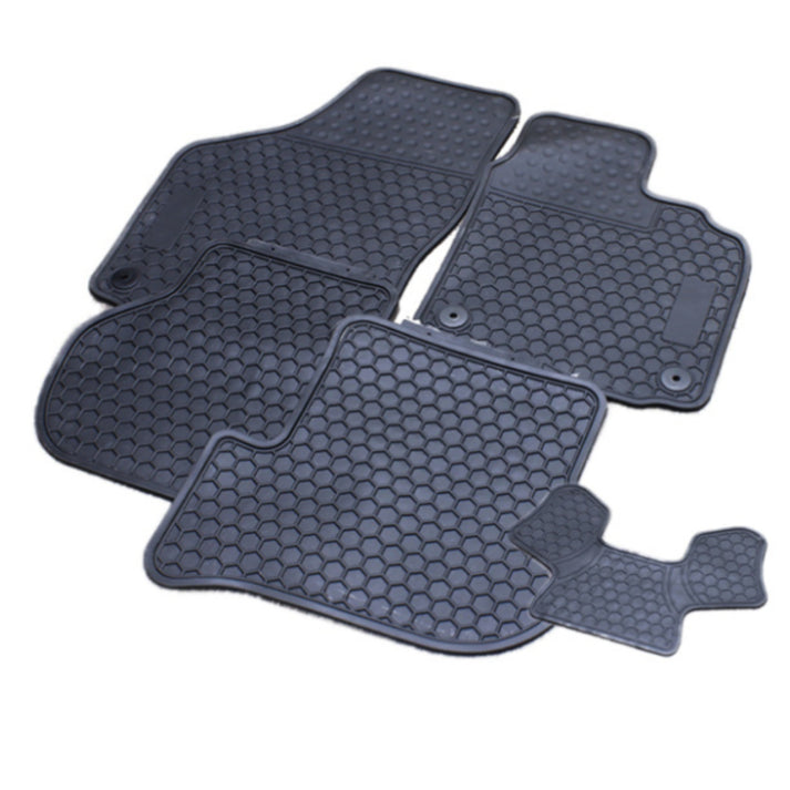VW Golf 5 & 6 Rubber Floor Mats