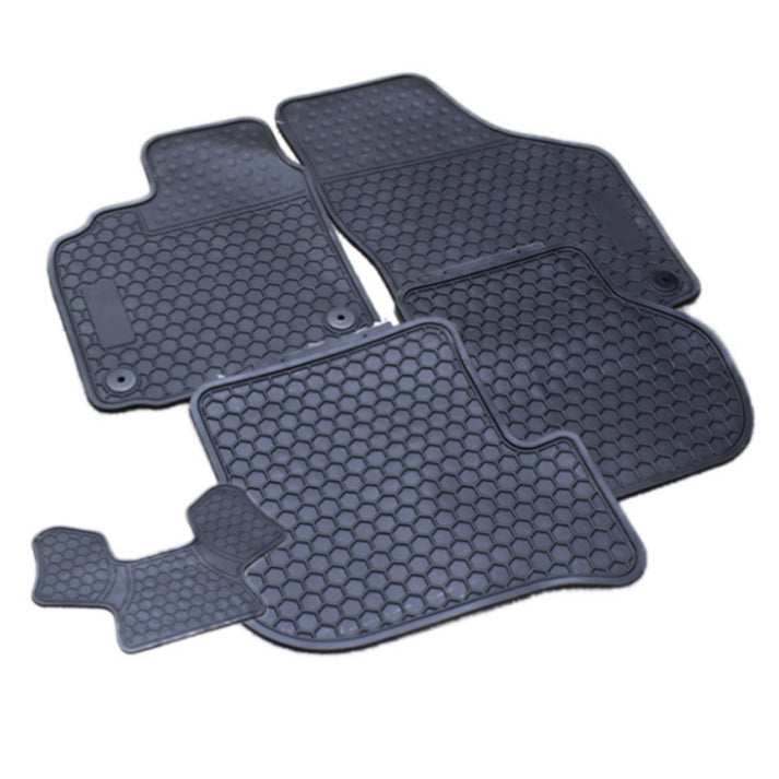 VW Golf 5 & 6 Rubber Floor Mats