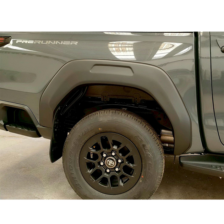 Hilux Travo 2026-Present V1 Fender Flares D/C M/B