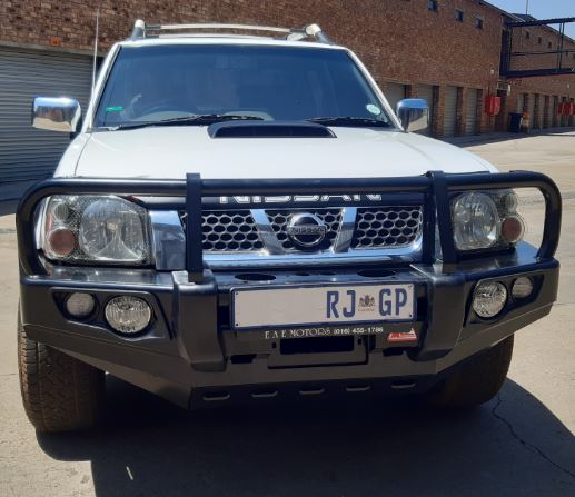 Nissan NP300 2009+ Front Bumper Replacement Steel