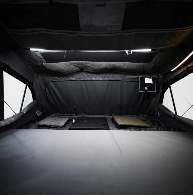 WildLand Summit Explorer 180cm Roof Top Tent