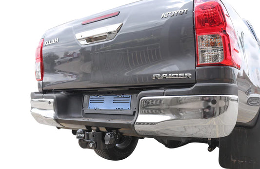 Toyota Hilux 2016+ Undercar Towbar