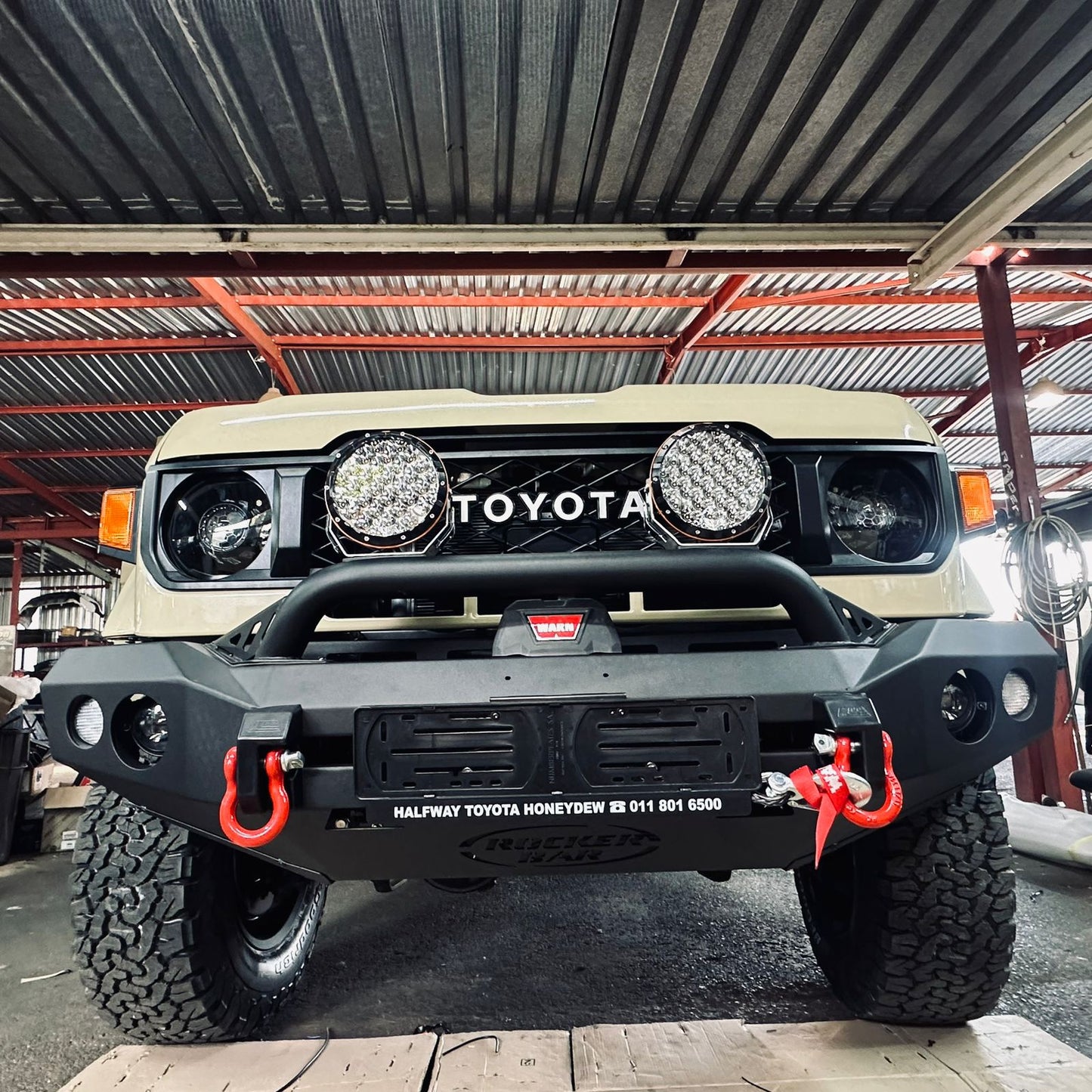 Toyota Landcruiser 2007+ Low Loop Front Bumper Replacement