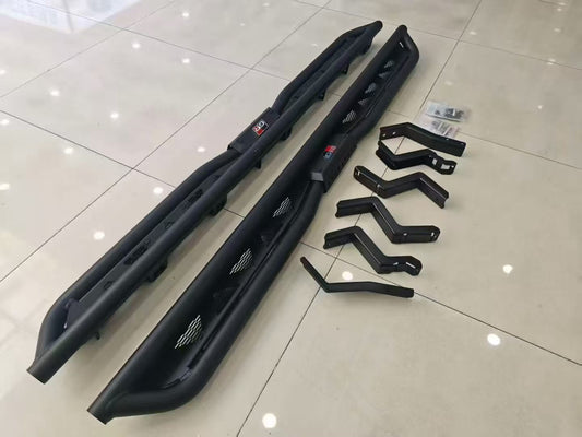 Toyota Hilux Travo 2026+ GR Style Side Steps Set