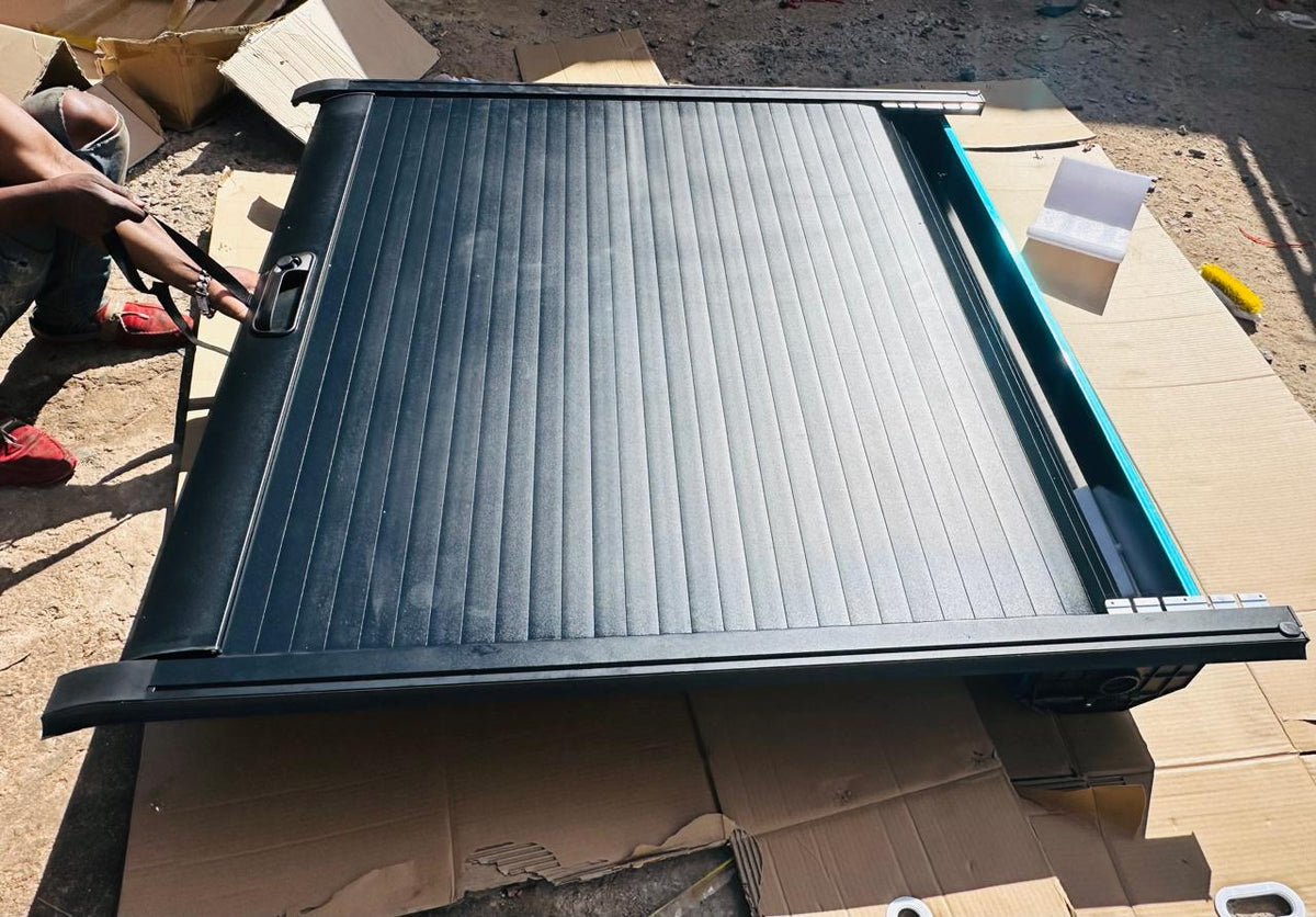 Isuzu D-Max 2022+ Roller Shutter Lid Double Cab
