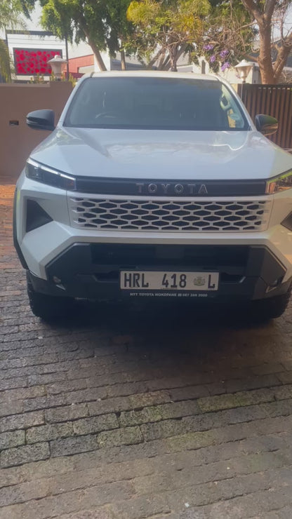 Toyota Hilux Travo 2026+ Canopy With Solid Side Doors